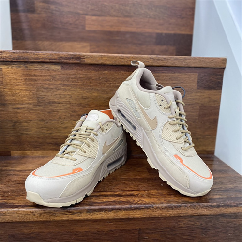 나이키 에어맥스 90 서플러스 데저트 CQ7743-200 photo review