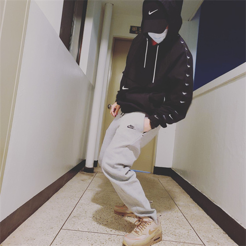 나이키 에어맥스 90 서플러스 데저트 CQ7743-200 photo review