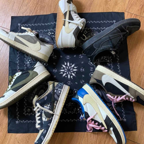 나이키 x 트래비스 스캇 SB 덩크 로우 CT5053-001 photo review