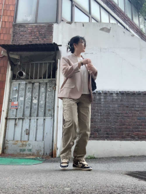 나이키 x 트래비스 스캇 SB 덩크 로우 CT5053-001 photo review