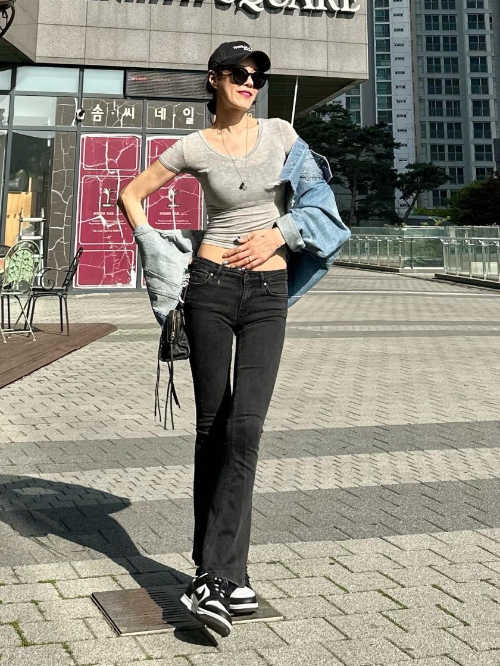 나이키 덩크 로우 블랙 CW1590-100 photo review