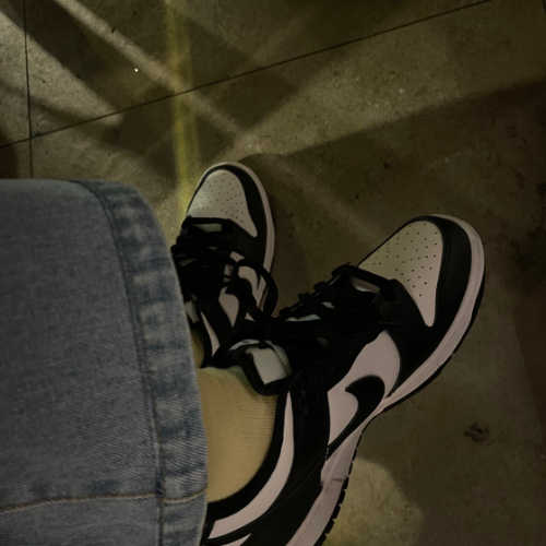 나이키 덩크 로우 블랙 CW1590-100 photo review