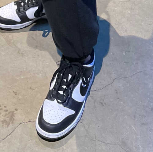 나이키 덩크 로우 블랙 CW1590-100 photo review