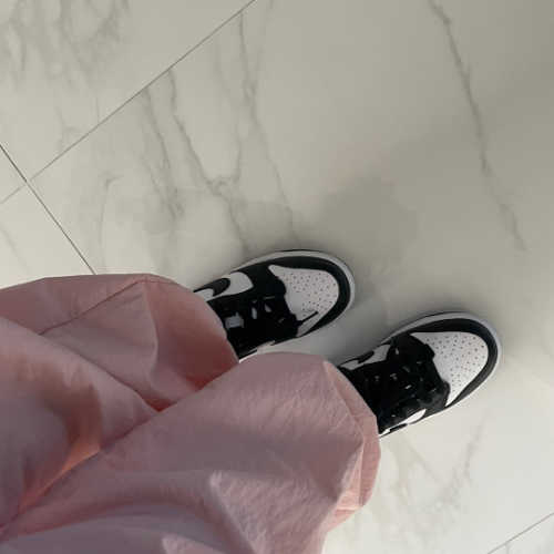 나이키 덩크 로우 블랙 CW1590-100 photo review