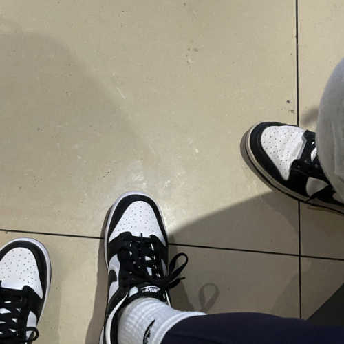 나이키 덩크 로우 블랙 CW1590-100 photo review