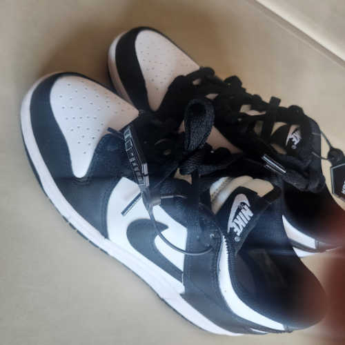 나이키 덩크 로우 블랙 CW1590-100 photo review