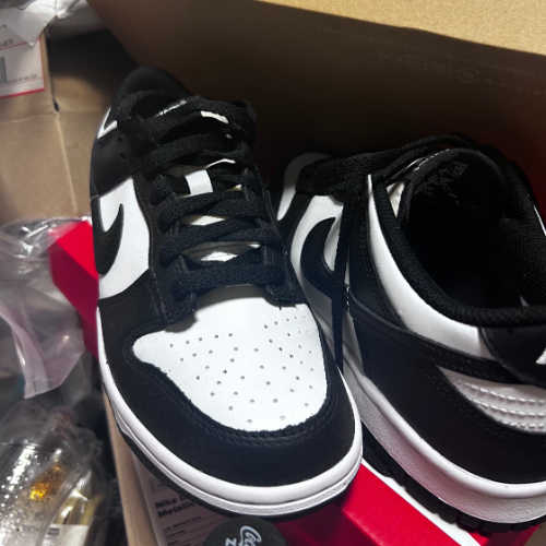 나이키 덩크 로우 블랙 CW1590-100 photo review