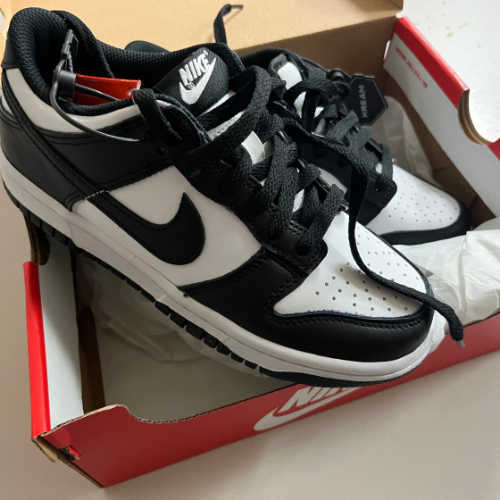 나이키 덩크 로우 블랙 CW1590-100 photo review