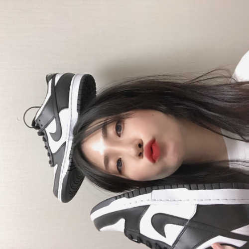 나이키 덩크 로우 블랙 CW1590-100 photo review