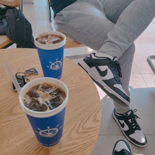 나이키 덩크 로우 블랙 CW1590-100 photo review