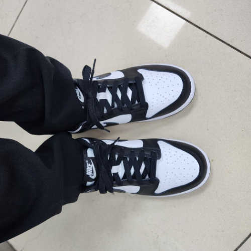 나이키 덩크 로우 블랙 CW1590-100 photo review