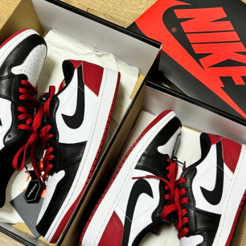 조던 1 레트로 로우 OG 블랙토 CZ0858-106 photo review