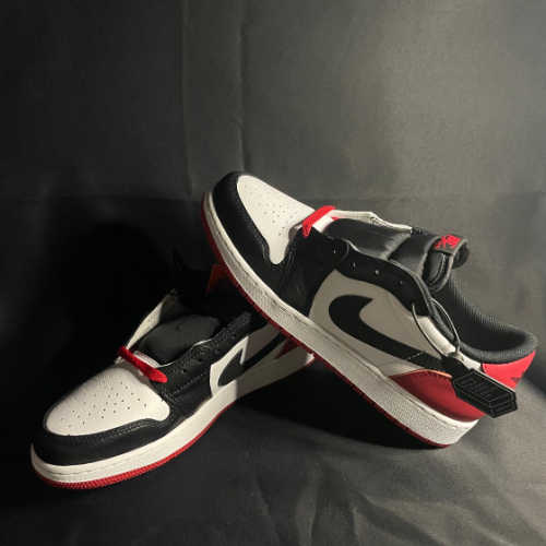 조던 1 레트로 로우 OG 블랙토 CZ0858-106 photo review