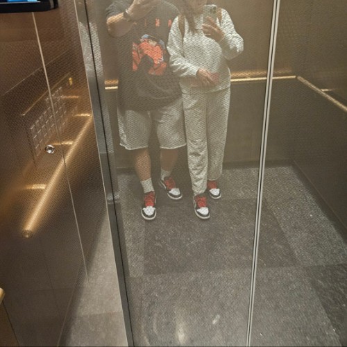 조던 1 레트로 로우 OG 블랙토 CZ0858-106 photo review