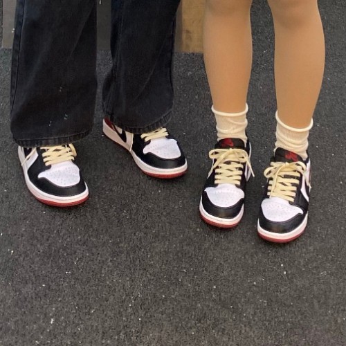 조던 1 레트로 로우 OG 블랙토 CZ0858-106 photo review