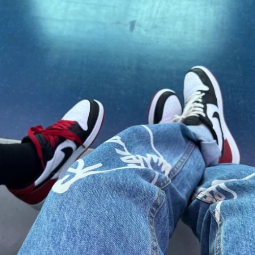 조던 1 레트로 로우 OG 블랙토 CZ0858-106 photo review