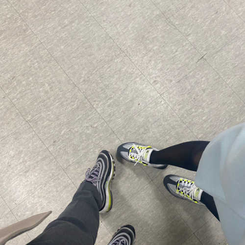 나이키 에어맥스 95 OG 네온 옐로우 2020 CZ0910-001 photo review