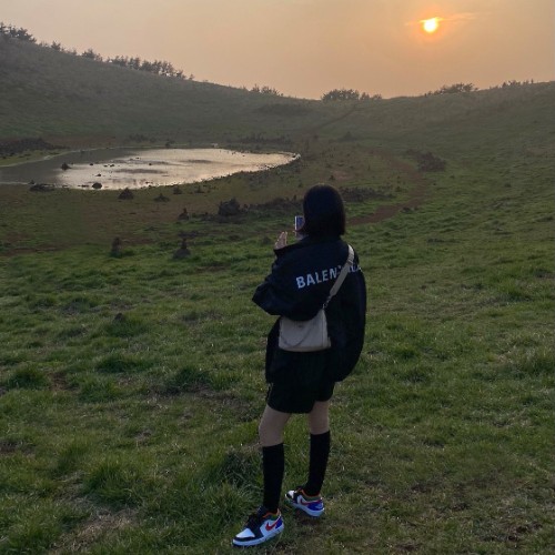 조던 1 로우 SE 멀티컬러 블랙토 CZ4776-101 photo review