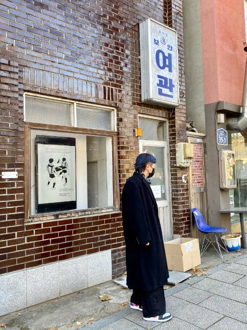 조던 1 로우 SE 멀티컬러 블랙토 CZ4776-101 photo review