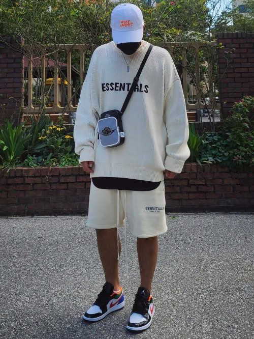 조던 1 로우 SE 멀티컬러 블랙토 CZ4776-101 photo review