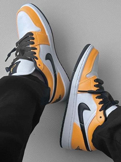 조던 1 로우 SE 레이저 오렌지 CZ4776-107 photo review