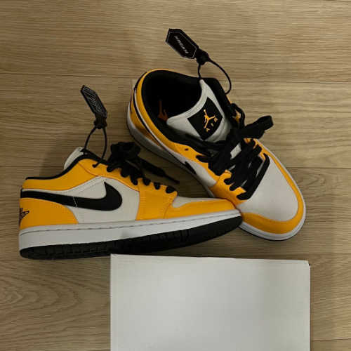 조던 1 로우 SE 레이저 오렌지 CZ4776-107 photo review