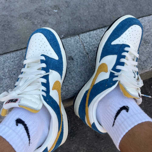 나이키 x 카시나 덩크 로우 80's 버스 CZ6501-100 photo review