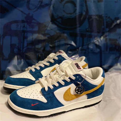 나이키 x 카시나 덩크 로우 80's 버스 CZ6501-100 photo review