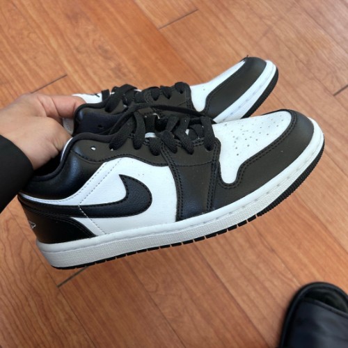 조던 1 로우 블랙 앤 화이트 DC0774-101 photo review