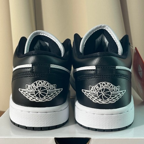 조던 1 로우 블랙 앤 화이트 DC0774-101 photo review