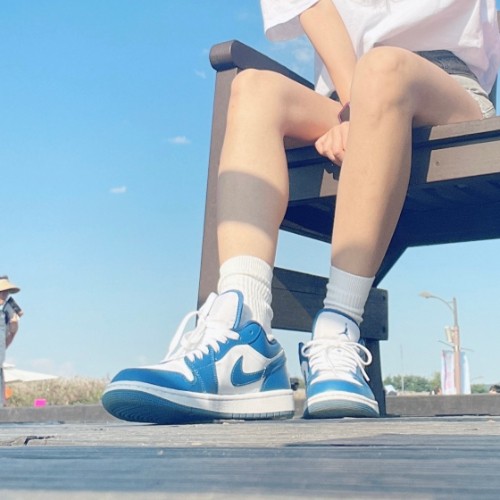 조던 1 로우 화이트 다크 마리나 블루 DC0774-114 photo review