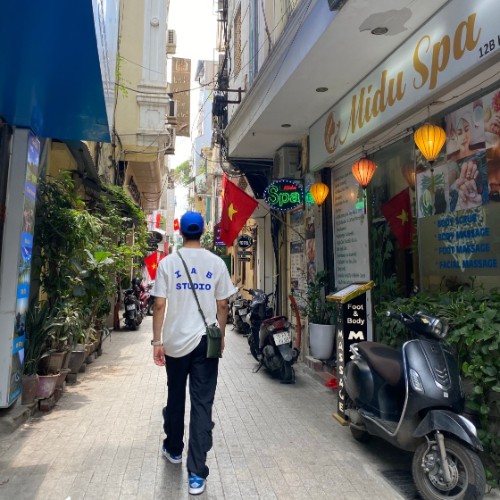 조던 1 로우 화이트 다크 마리나 블루 DC0774-114 photo review