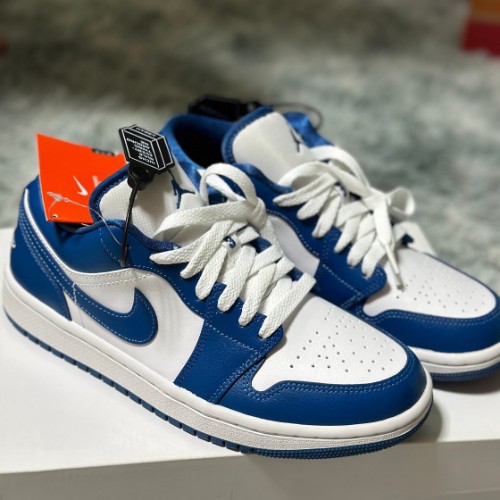 조던 1 로우 화이트 다크 마리나 블루 DC0774-114 photo review