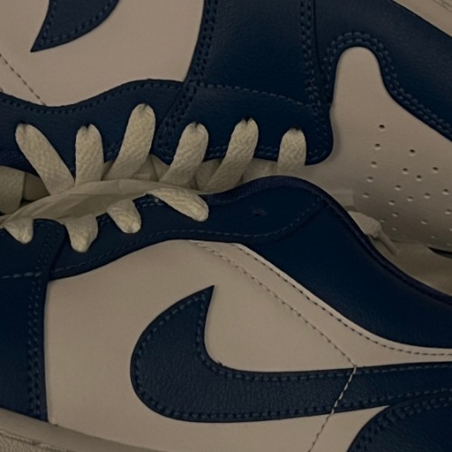 조던 1 로우 화이트 다크 마리나 블루 DC0774-114 photo review