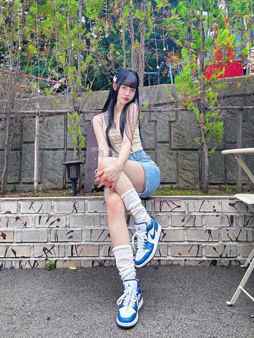 조던 1 로우 화이트 다크 마리나 블루 DC0774-114 photo review