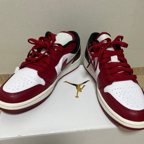 조던 1 로우 화이트 짐레드 DC0774-160 photo review