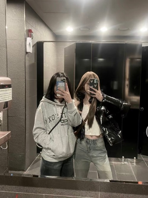 조던 1 로우 화이트 짐레드 DC0774-160 photo review