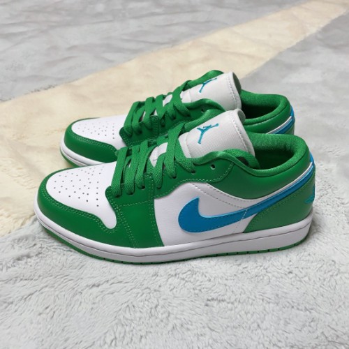 조던 1 로우 럭키 그린 DC0774-304 photo review