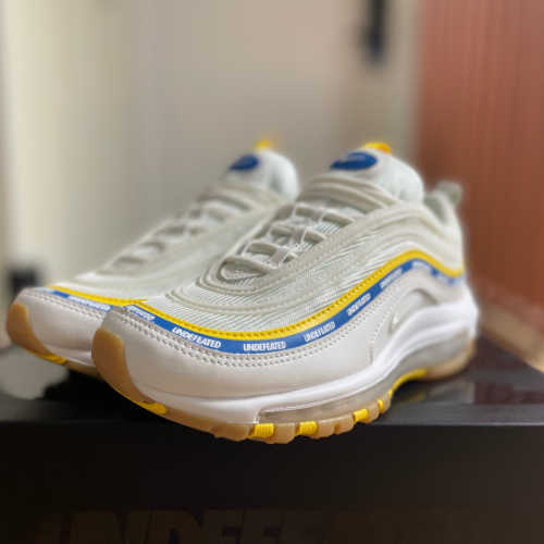 나이키 x 언디핏 에어맥스 97 화이트 DC4830-100 photo review