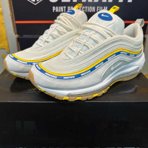 나이키 x 언디핏 에어맥스 97 화이트 DC4830-100 photo review