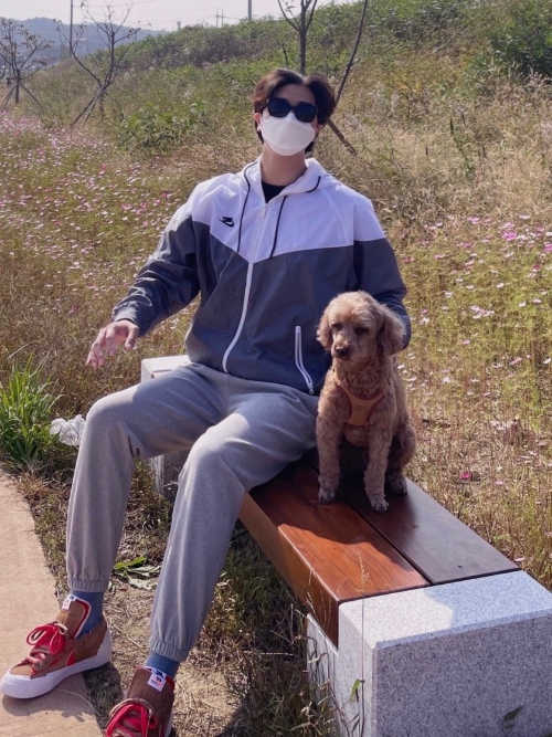 나이키 x 사카이 블레이저 로우 브리티쉬 탄 DD1877-200 photo review