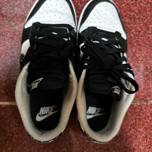 나이키 덩크 로우 에센셜 블랙 페이즐리 DH4401-100 photo review