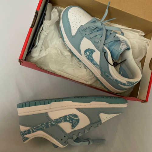 나이키 덩크 로우 에센셜 블루 페이즐리 DH4401-101 photo review