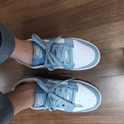 나이키 덩크 로우 에센셜 블루 페이즐리 DH4401-101 photo review