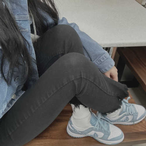 나이키 덩크 로우 에센셜 블루 페이즐리 DH4401-101 photo review