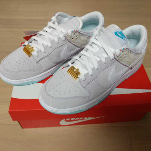 나이키 덩크 로우 레트로 SE 바버샵 그레이 DH7614-500 photo review