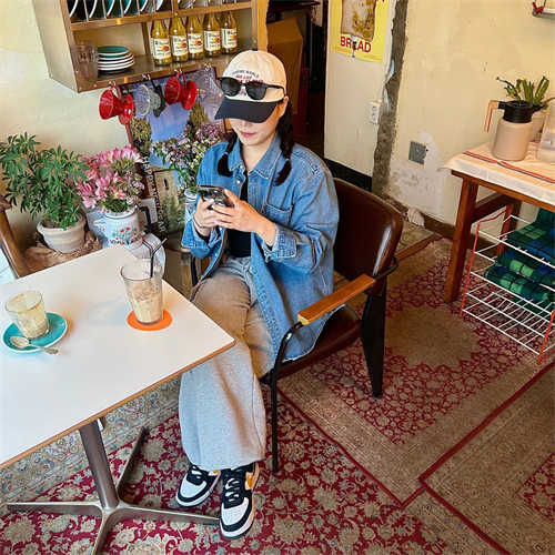 나이키 에어포스 1 LV8 애슬레틱 클럽 블랙 다크 설퍼 DH9597-002 photo review