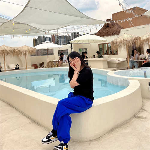 나이키 에어포스 1 LV8 애슬레틱 클럽 블랙 다크 설퍼 DH9597-002 photo review