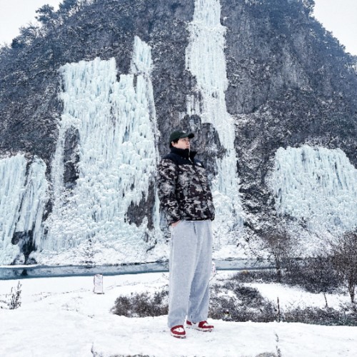 조던 1 레트로 하이 OG 바시티 레드 DJ4891-061 photo review