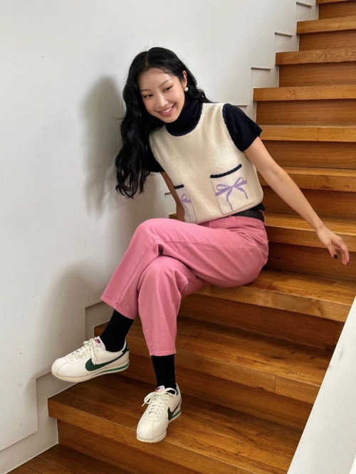 나이키 코르테즈 골지 그린 앤 말라카이트 DN1791-101 photo review